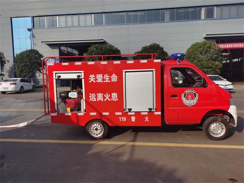 程力電動(dòng)式消防車操作指南