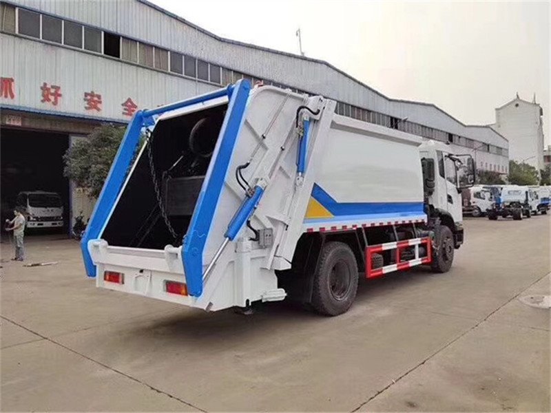 環(huán)衛(wèi)垃圾車需要道路運(yùn)送從業(yè)資格證嗎