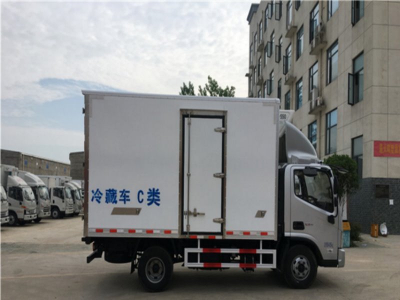 經(jīng)典款國(guó)六歐馬可冷藏海鮮車福利暴擊