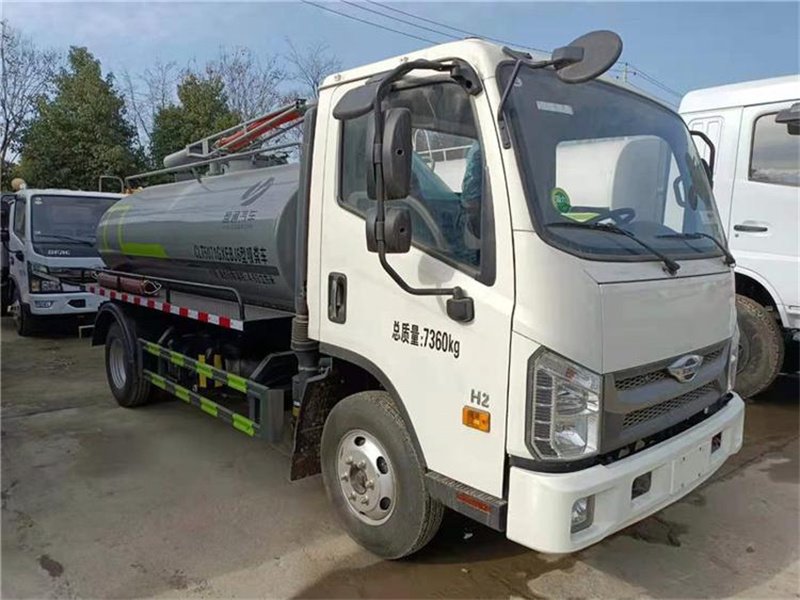 吸糞車養(yǎng)護(hù)技巧