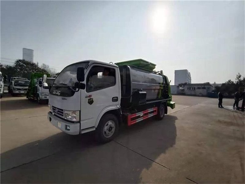 餐廚垃圾車構(gòu)造配置