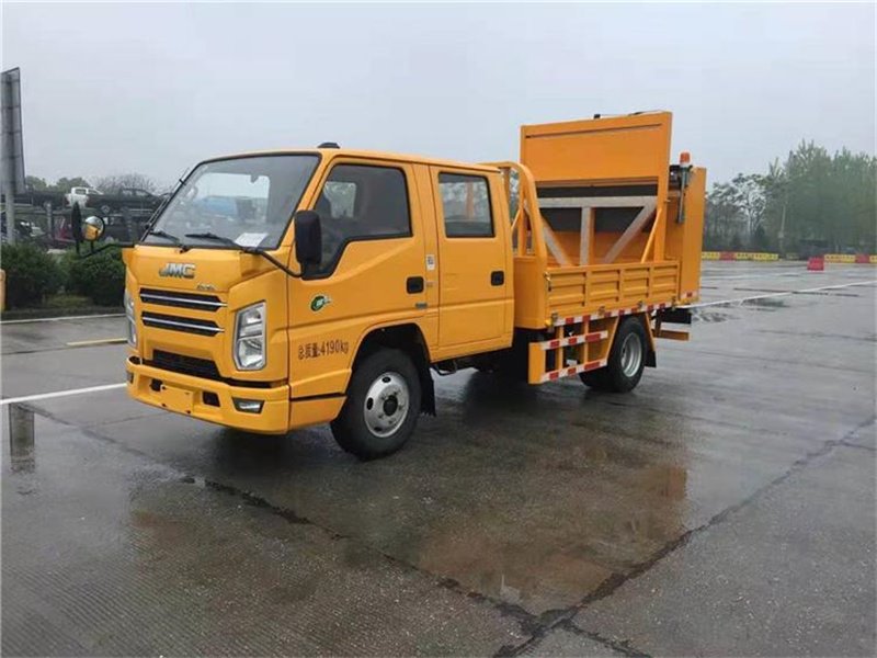 防撞緩沖車要買什么牌的