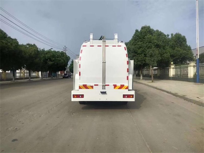 程力東風(fēng)天錦餐廚垃圾車(chē)什么價(jià)