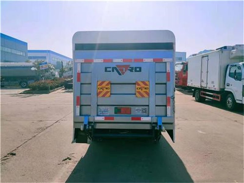 長安密閉式桶裝垃圾車火熱銷售中