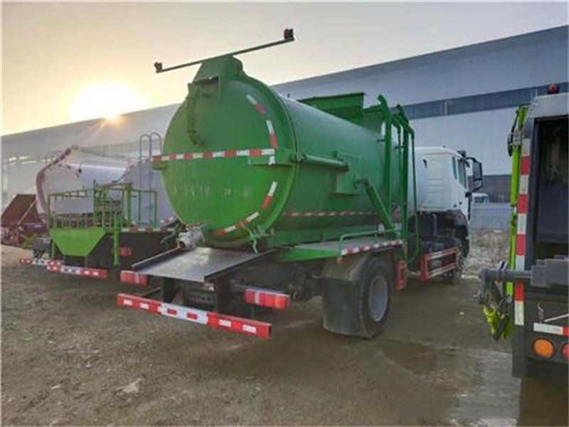 重汽豪沃餐廚垃圾車重磅推薦
