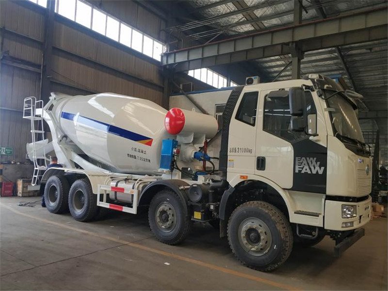 國(guó)六解放攪拌車專業(yè)生產(chǎn)廠家