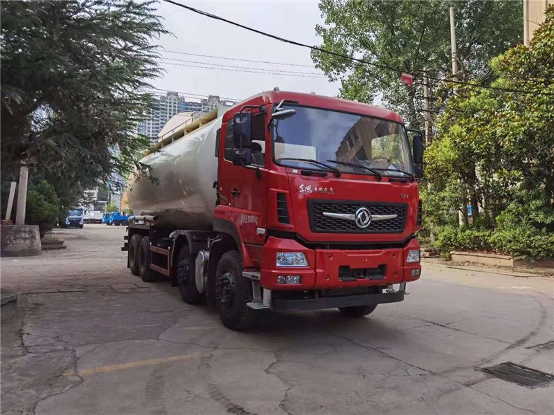 20方30方壓裂砂漿車降價(jià)3000元出售