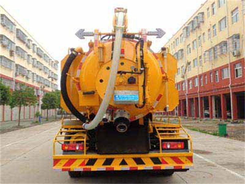 14方東風(fēng)天錦聯(lián)合疏通車(chē)質(zhì)量好
