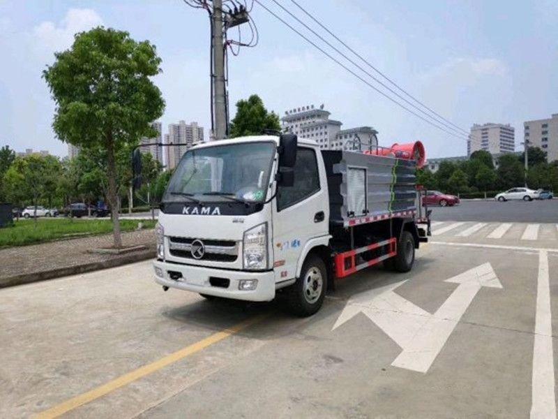 一款難得的凱馬國六多功用抑塵車