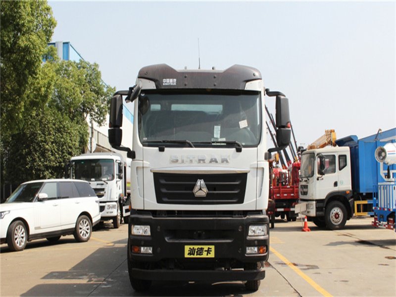 環(huán)衛(wèi)小幫手國六重汽汕德卡多功能抑塵車