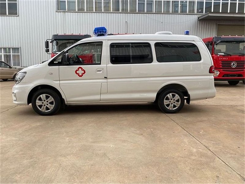 東風(fēng)救護(hù)車價(jià)錢優(yōu)惠