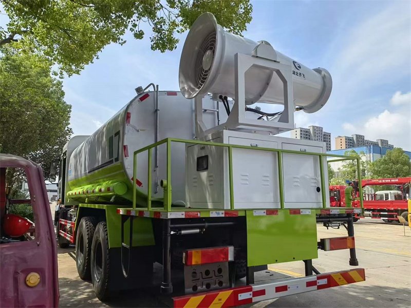 國六東風(fēng)華神T5后雙橋抑塵車上牌無憂
