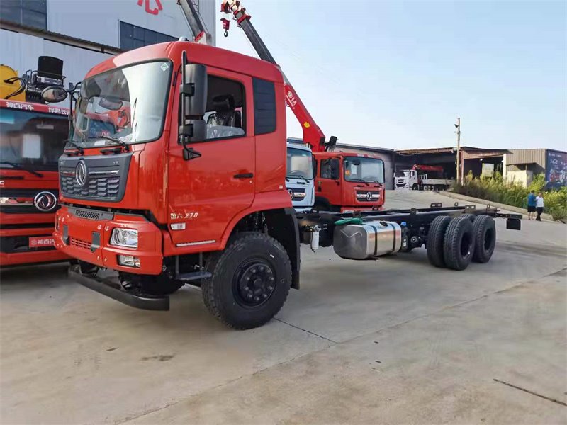 東風天錦后八輪國六隨車吊配置介紹