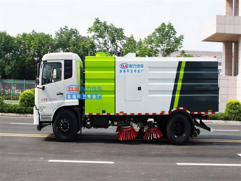 12方國六掃路車廠家8月報(bào)價(jià)