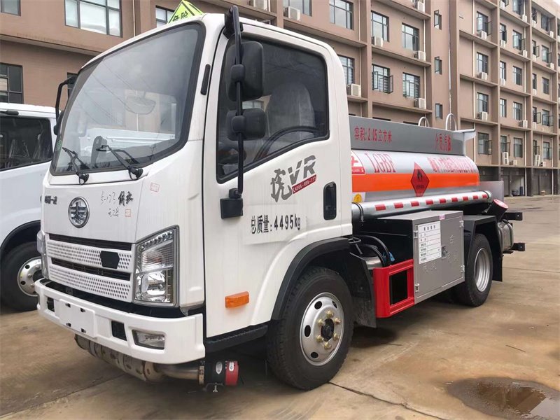 解放虎VR藍(lán)牌加油車廠家直銷