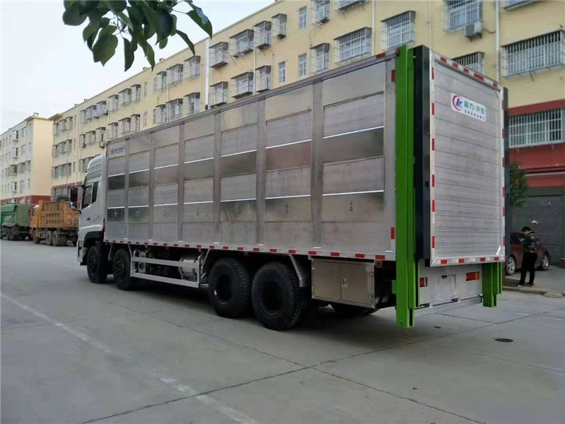 東風(fēng)天龍前四后八鋁合金畜禽運(yùn)輸車報(bào)價(jià)