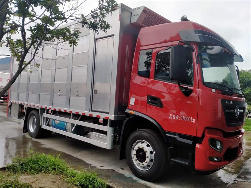 畜禽運輸車東風(fēng)天錦多少錢