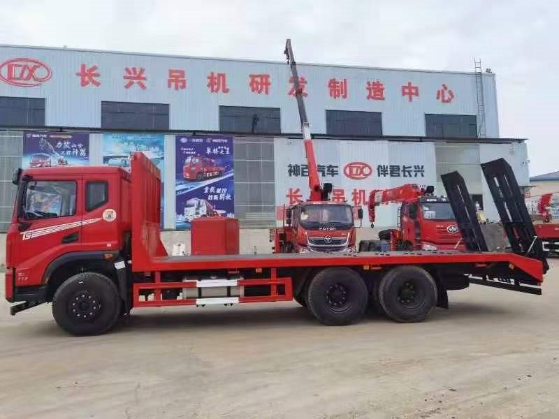 東風(fēng)后八輪平板車可分期