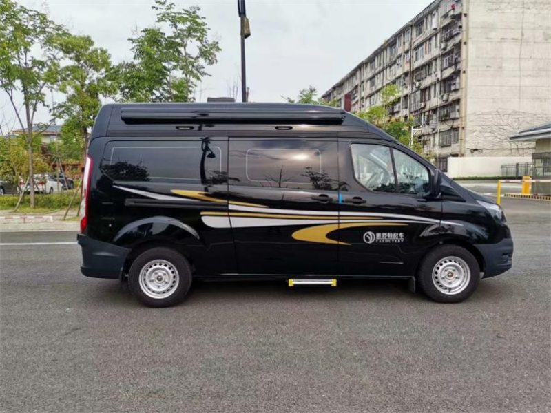 房車冬季檢查防護(hù)措施
