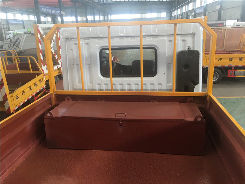 福田皮卡防撞緩沖車