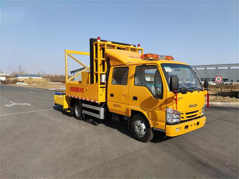 江鈴五十鈴防撞緩沖車周末特價(jià)