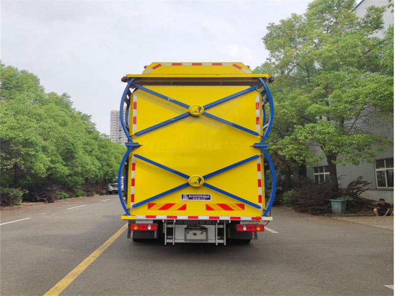 東風(fēng)天錦防撞緩沖車圖片及價(jià)格