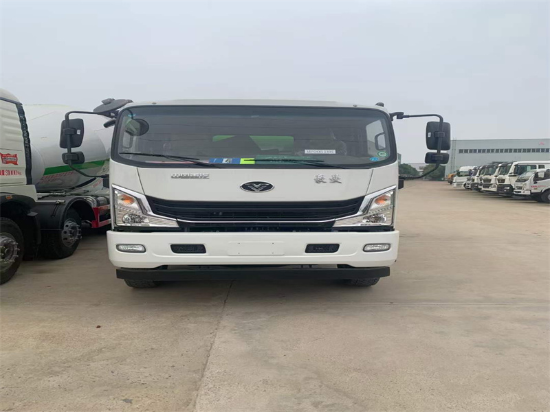 國六8方混凝土攪拌車重汽豪曼后八輪報(bào)價(jià)