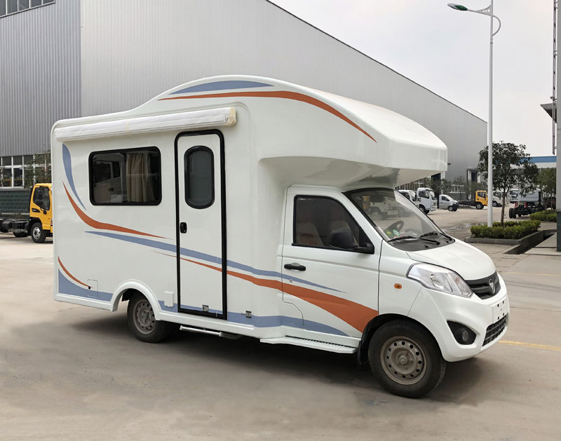 福田C型小房車
