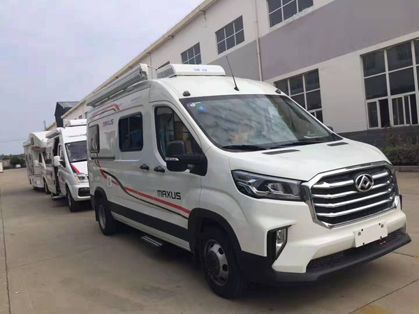 大通國(guó)六V90長(zhǎng)軸高頂房車(chē)傲旅雅舒特房車(chē)