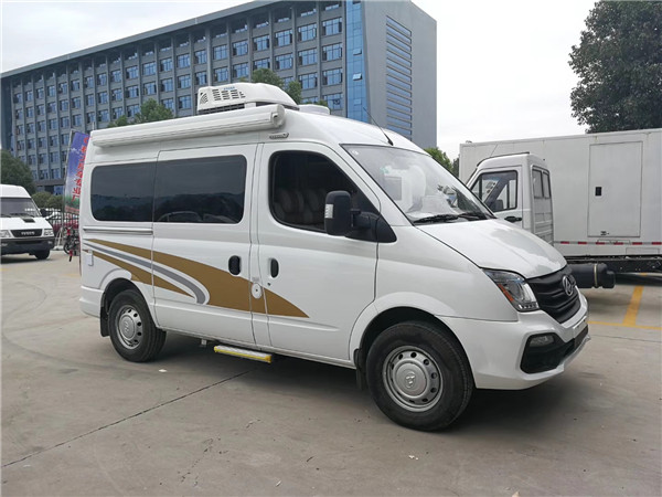 大通B型短軸中頂房車