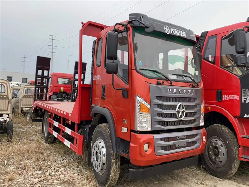 國?平六?板車廠家大?現(xiàn)量?車