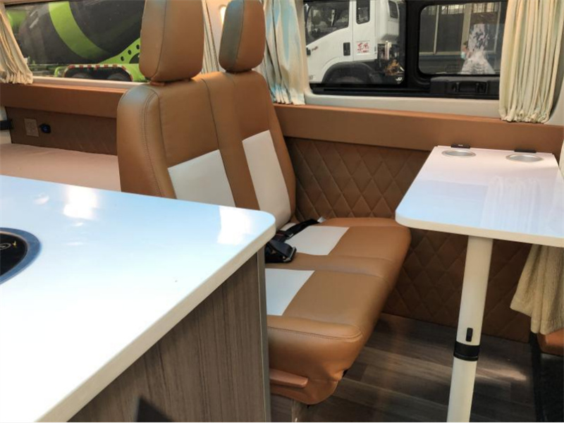房車冬季檢查防護(hù)措施