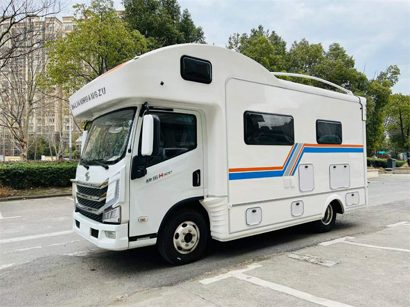 上汽H300C型房車性價(jià)高