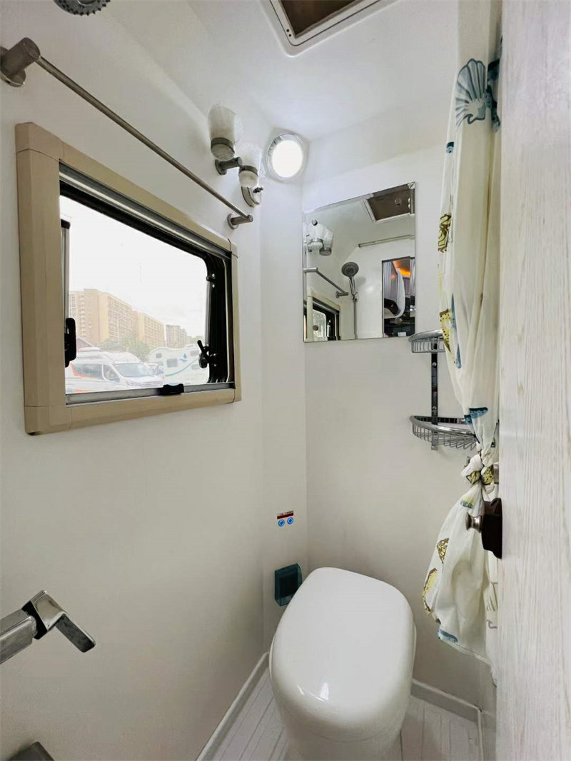 上汽H300C型房車性價(jià)高