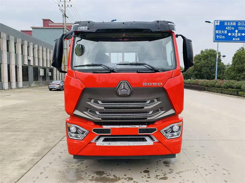 豪沃四前?后八平板輸運?車新款