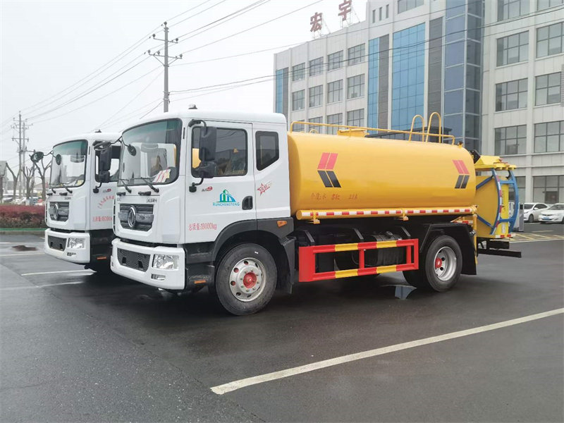 東風(fēng)D9灑水防撞車現(xiàn)車出售價(jià)格