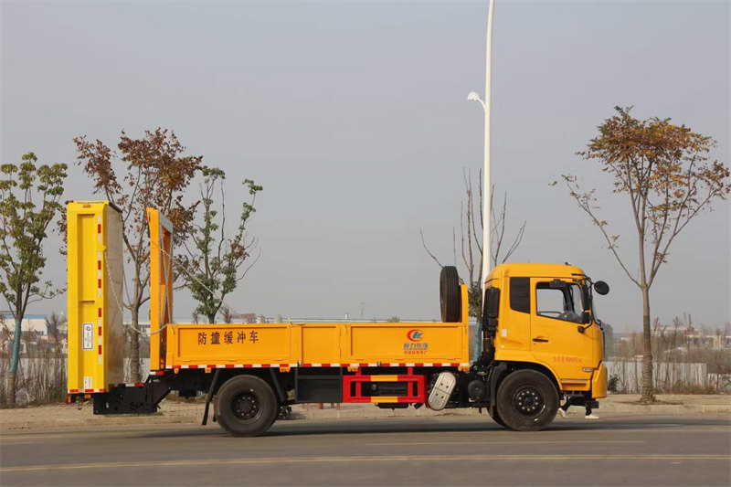 東風(fēng)天錦防撞緩沖車價格實(shí)惠