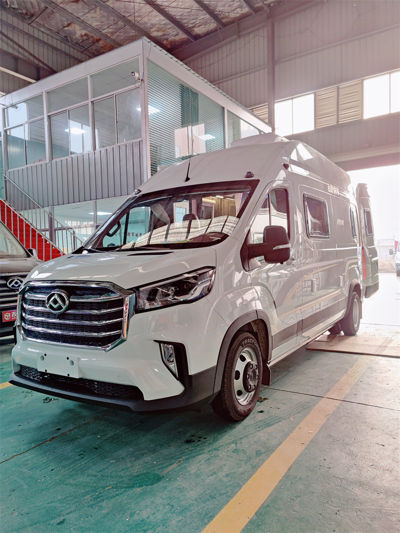 大通超高頂房車現(xiàn)車優(yōu)惠價