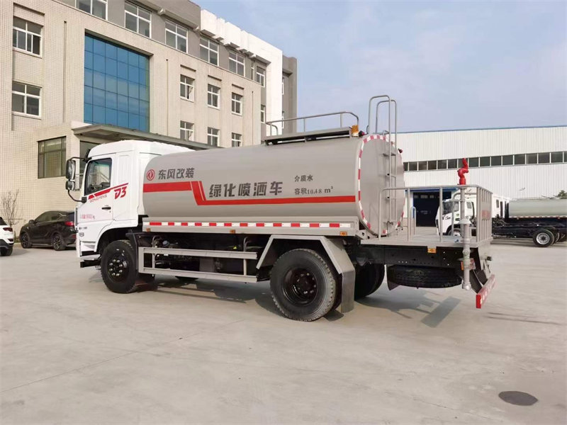 東風(fēng)D3綠化噴灑車