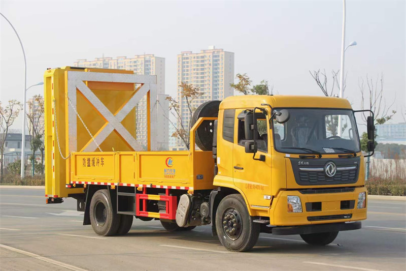 東風(fēng)天錦防撞緩沖車