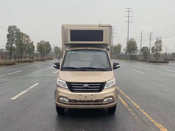 國(guó)六南駿廣告宣傳車