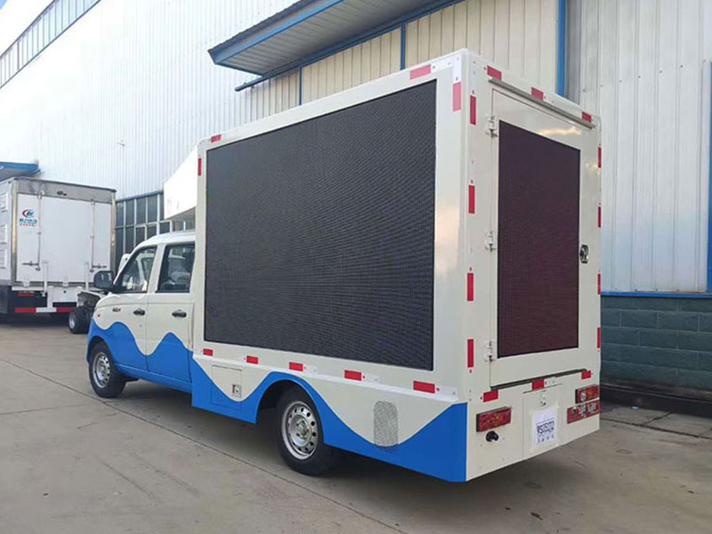 國(guó)六福田祥菱V1雙排座宣傳車