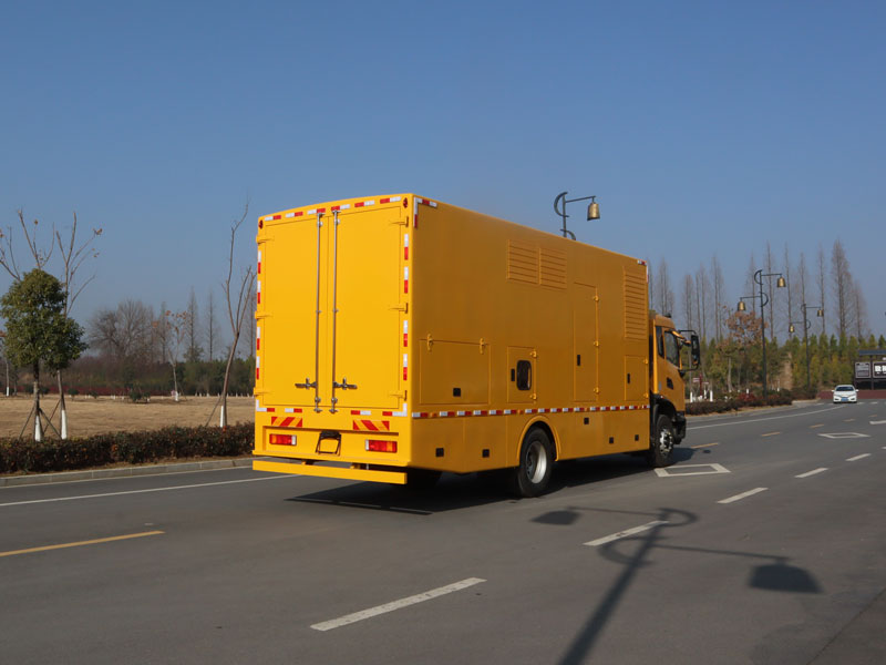 東風(fēng)天錦國六電源車