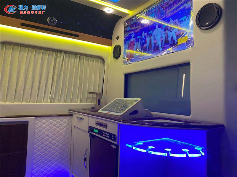 奔馳凌特B型房車傲旅雅舒特房車