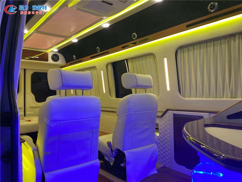 奔馳凌特B型房車傲旅雅舒特房車