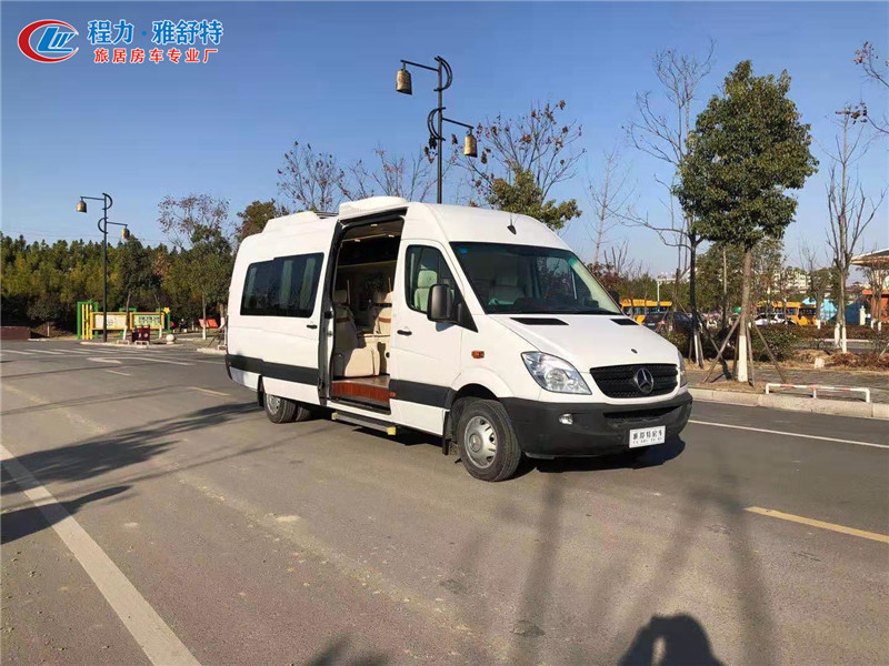 奔馳凌特商務(wù)房車515傲旅雅舒特房車