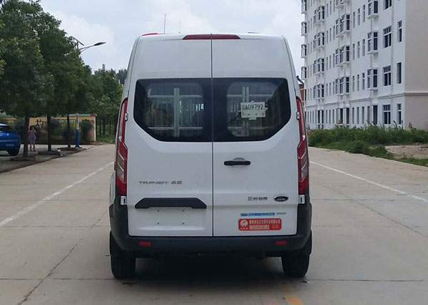 國六江鈴福特全順囚車-柴油版