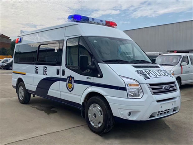 國(guó)六江鈴福特新世代15座囚車(chē)