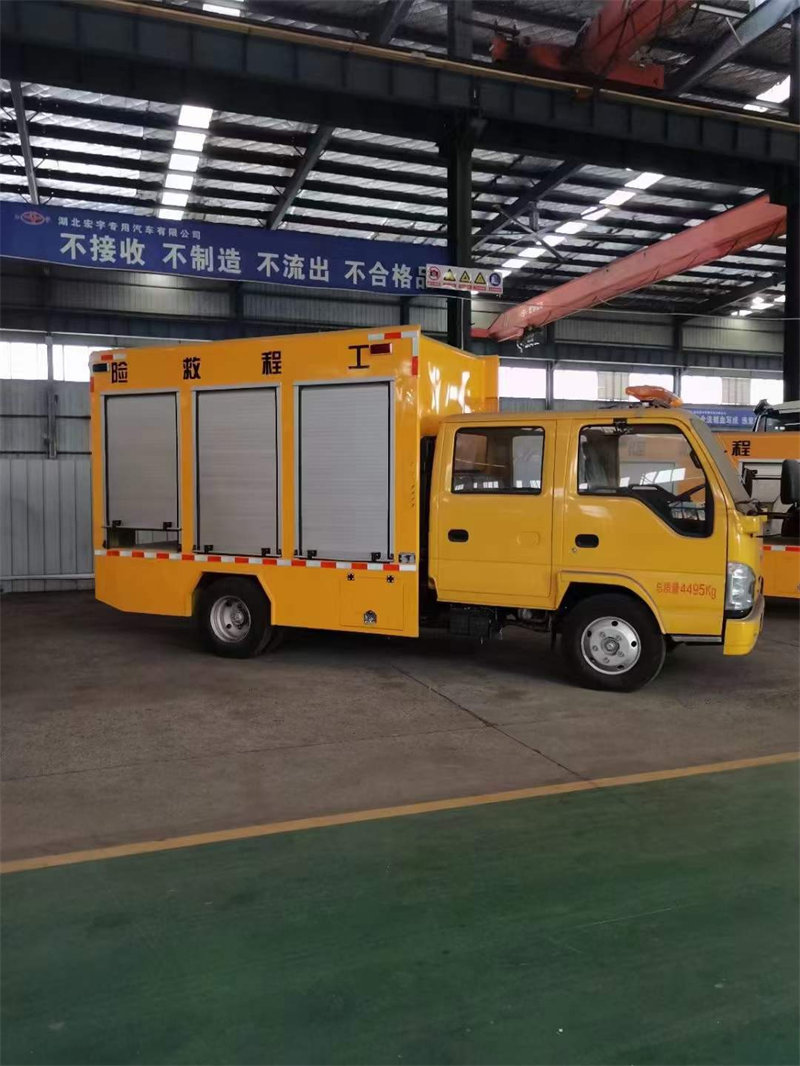 東風(fēng)多利卡D6工程救險(xiǎn)車