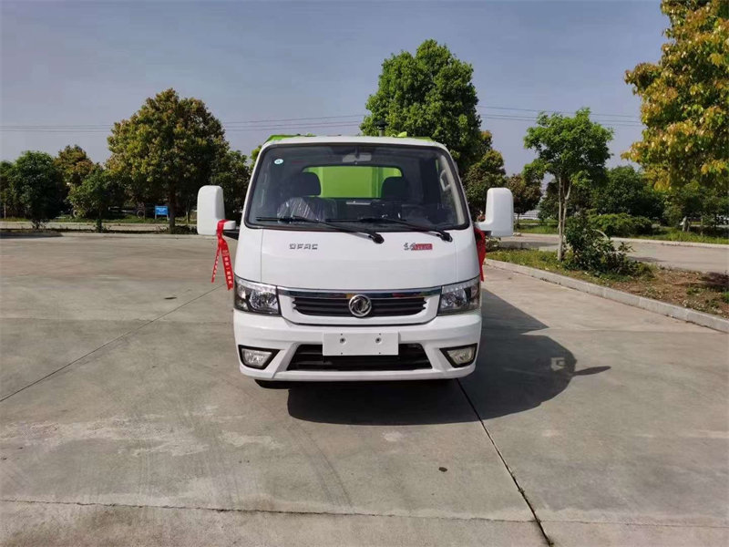 東風(fēng)途逸洗掃車(chē)